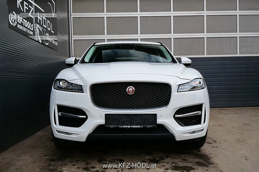 Jaguar F-Pace 30d AWD R-Sport Aut. Image 3