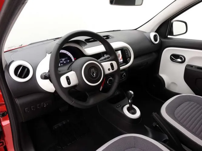 Renault Twingo E-Tech ZEN + Pack Look + Carplay Image 8