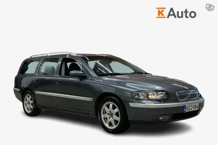 Volvo V70 2,5T Titanium AT / Nahat / Koukku/ Suomiauto