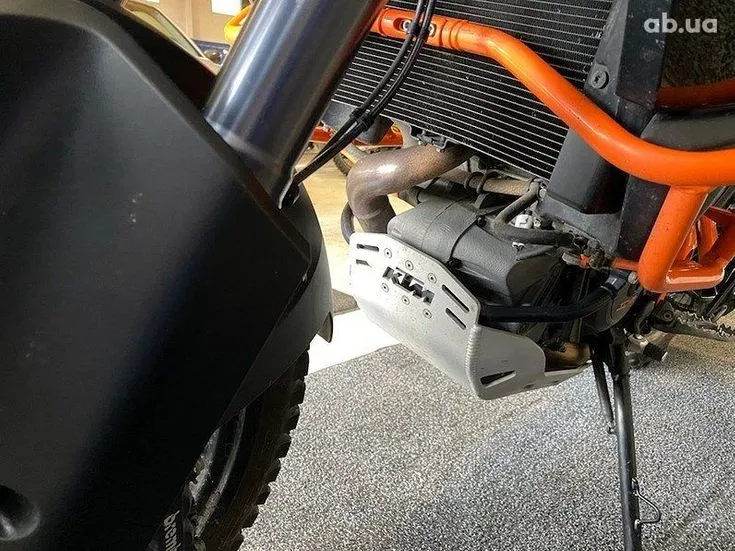 KTM 1190 Image 4